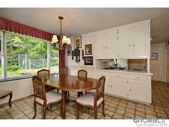 2699 Kanuga Road - Photo 9
