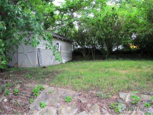 415 NINTH AVENUE W. - Photo 2