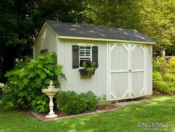 24 Glen Meadows Rd - Photo 24