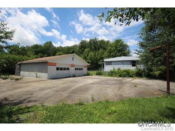400 Big Bend Road