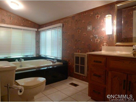 2176 North Point Rd - Photo 10