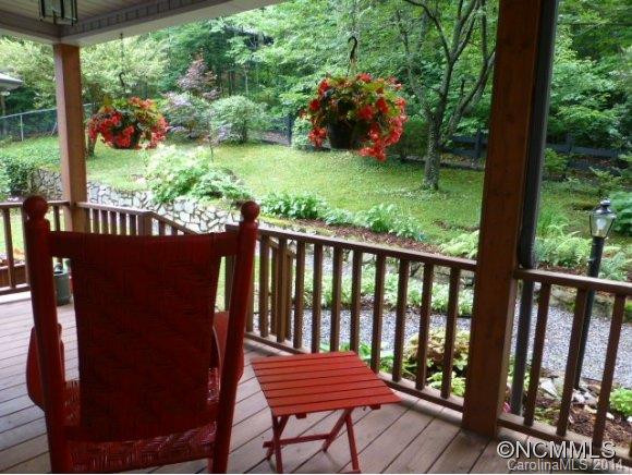 420 Beverly Rd - Photo 2