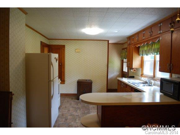466 Morgan Rd - Photo 4