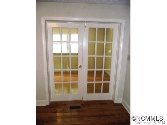 41 Hermitage Lane - Photo 14
