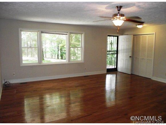 41 Hermitage Lane - Photo 3