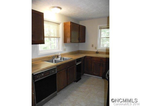 41 Hermitage Lane - Photo 5