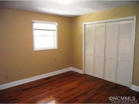 41 Hermitage Lane - Photo 10