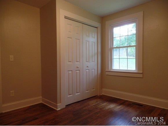 302 Virginia Avenue - Photo 17