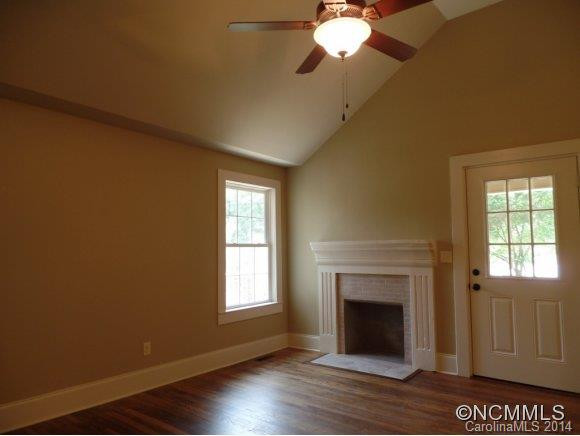 302 Virginia Avenue - Photo 5