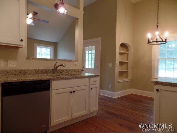 302 Virginia Avenue - Photo 10