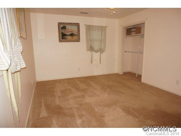 11 NORMAN ROAD - Photo 5