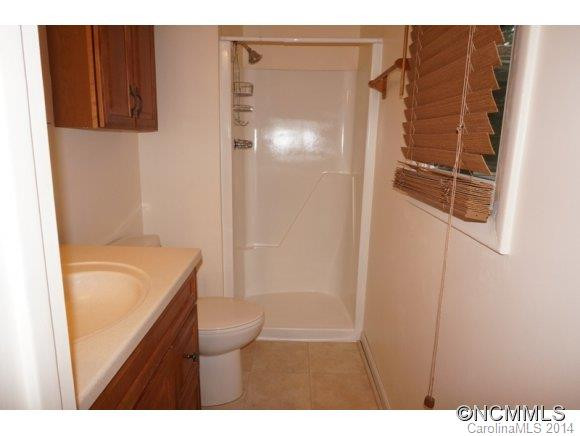 11 NORMAN ROAD - Photo 6