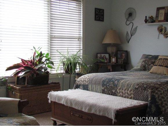 26 Rotunda Circle - Photo 11
