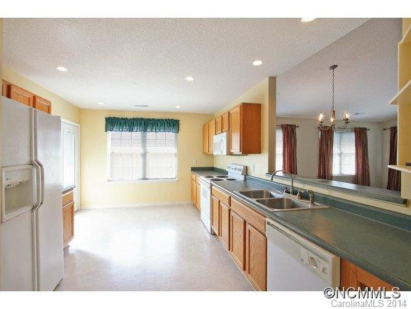 370 Highland Golf Drive - Photo 3