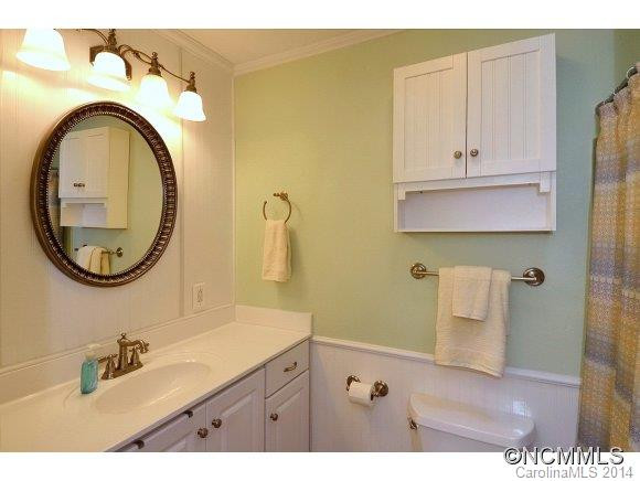 114 W. WHITE OAK STREET - Photo 11