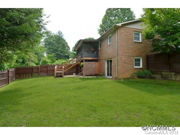 114 W. WHITE OAK STREET - Photo 14