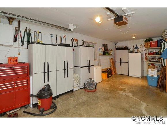 114 W. WHITE OAK STREET - Photo 15