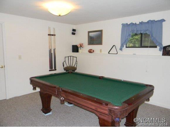 89 HILLCREST STREET - Photo 9