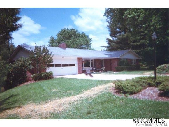 275 Delphia Drive