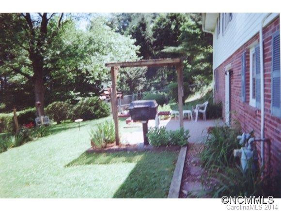 275 Delphia Drive - Photo 4