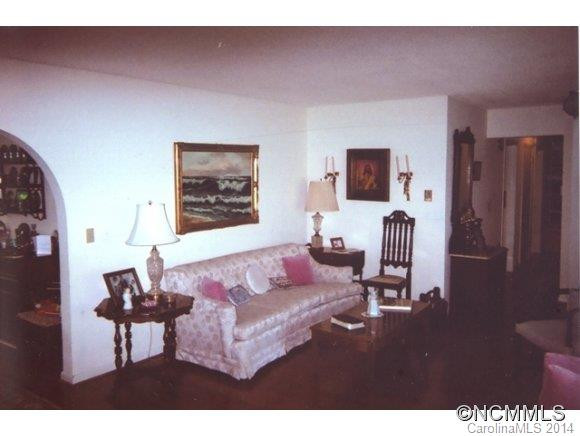 275 Delphia Drive - Photo 6