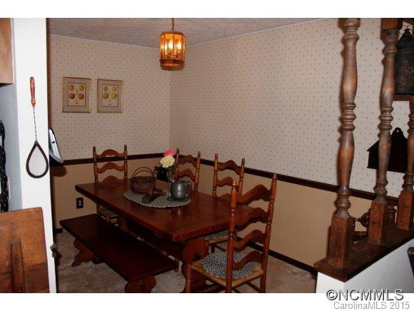 1715 Jeter Mountain Rd - Photo 11