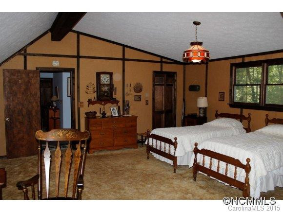 1715 Jeter Mountain Rd - Photo 13