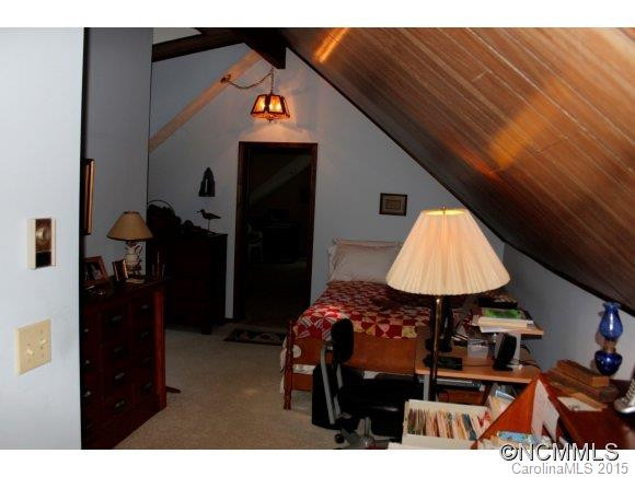 1715 Jeter Mountain Rd - Photo 16