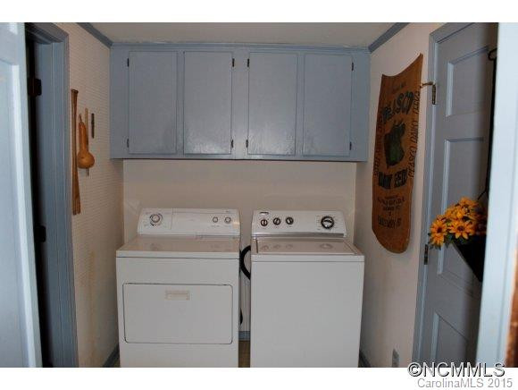 1715 Jeter Mountain Rd - Photo 7