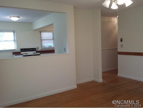 36 Hazel Court - Photo 10
