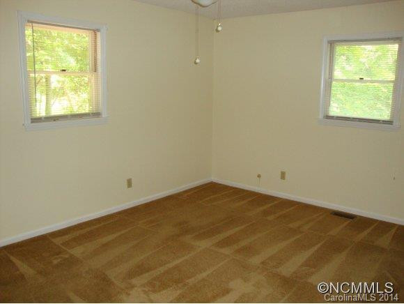 173 Surry Lane - Photo 7