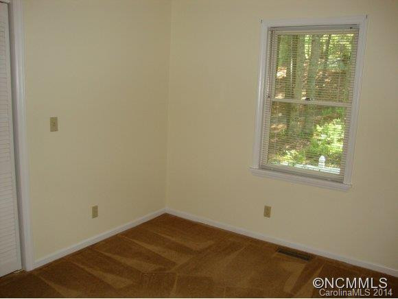 173 Surry Lane - Photo 9