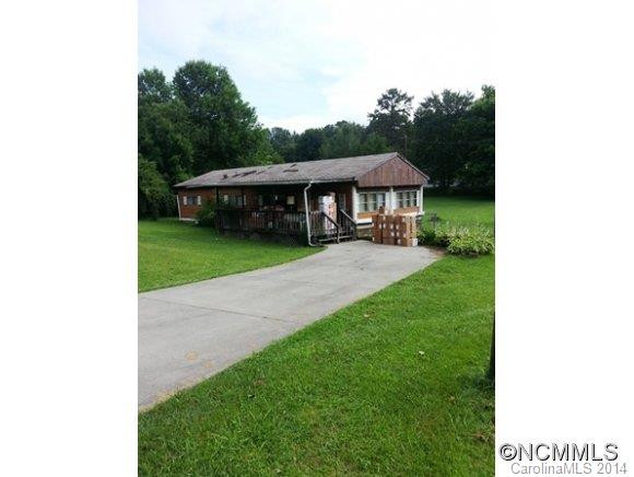 464 Carolina Circle