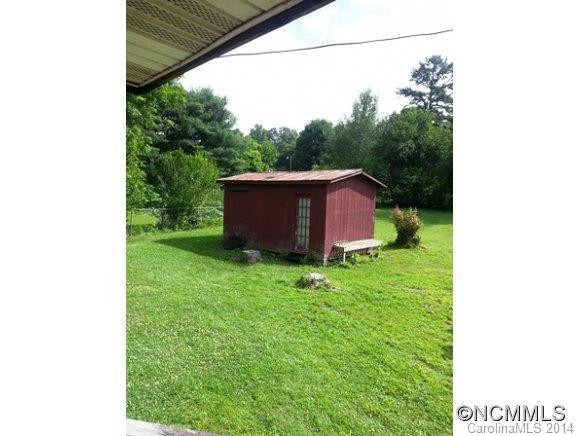 464 Carolina Circle - Photo 5