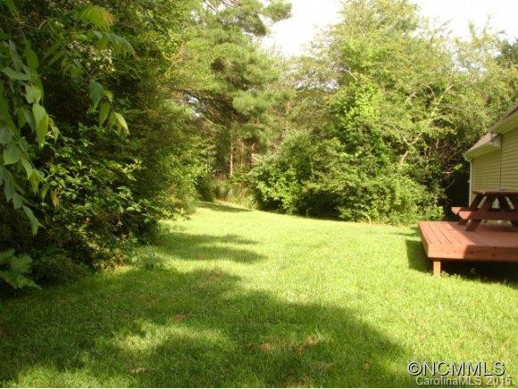 11 BOWLING GREEN DR - Photo 4