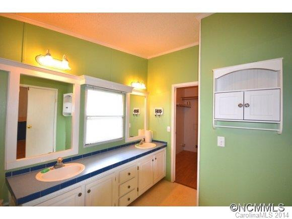 723 Smith Road - Photo 17