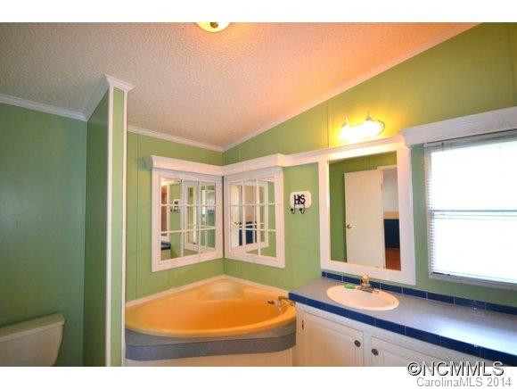 723 Smith Road - Photo 18