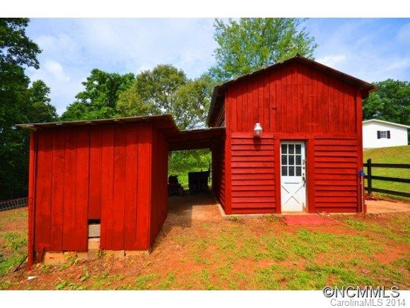 723 Smith Road - Photo 6