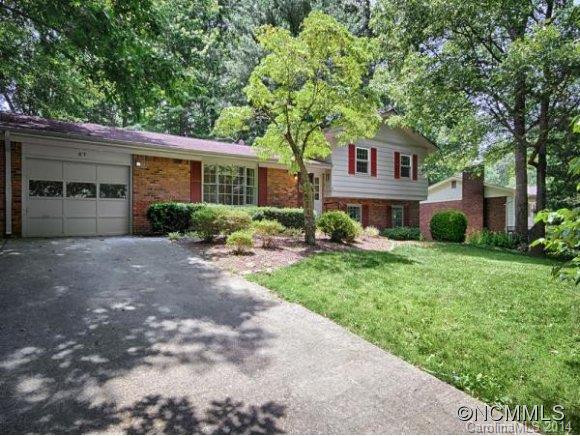 67 BOTANY DR. - Photo 2