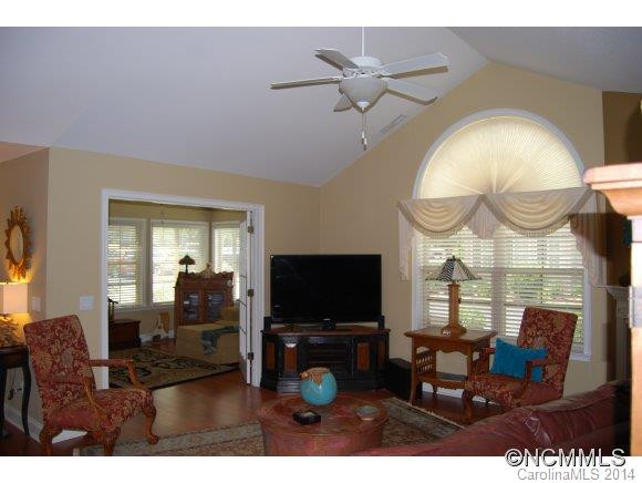 125 Outlook Circle - Photo 17