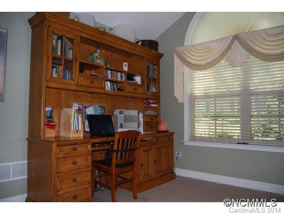 125 Outlook Circle - Photo 18