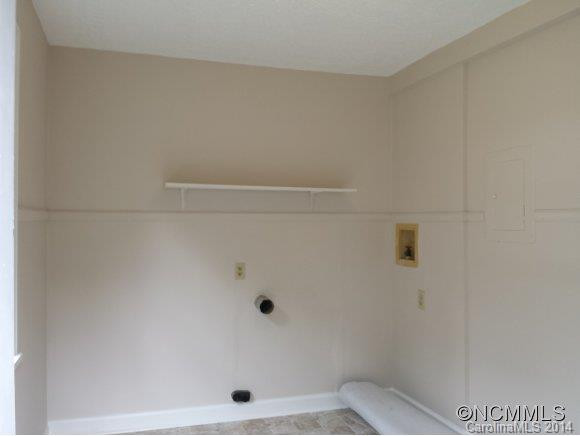106 Lakeview Avenue - Photo 14