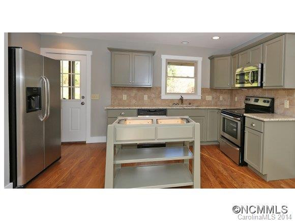2600 Old Clyde Rd - Photo 3