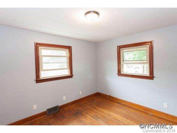 136 Davenport Road - Photo 12