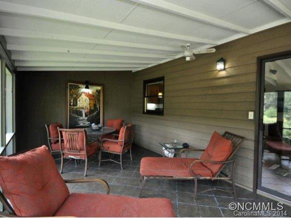 16 WILLOW PARK LN. - Photo 5