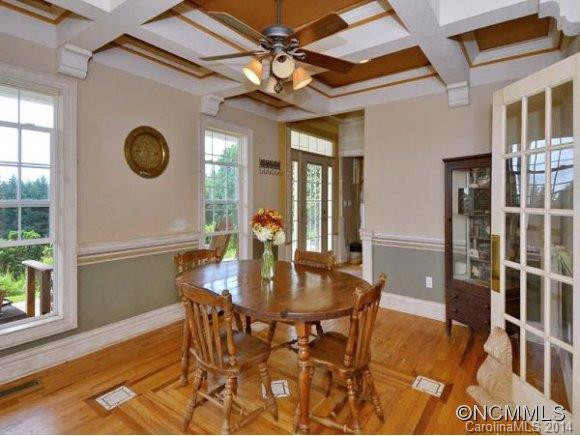 300 Snyder Lane - Photo 9