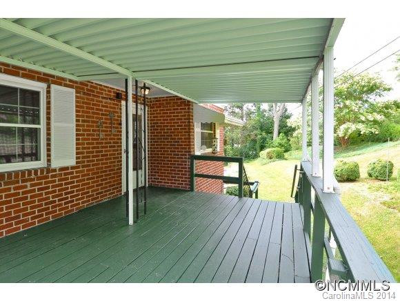 28 Edgelawn Road - Photo 15