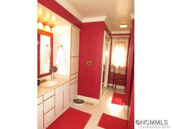 990 Club Road - Photo 11