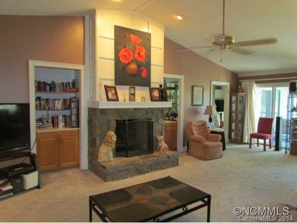 990 Club Road - Photo 4