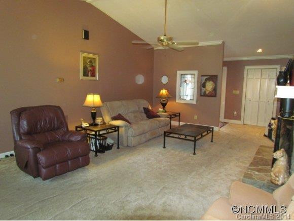 990 Club Road - Photo 5